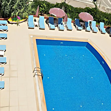 Ceren Family Hotel apartamentowy Side