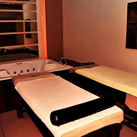 Ceren Family Suit Aparthotel