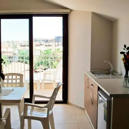 Aparthotel Ceren Family Suit Side