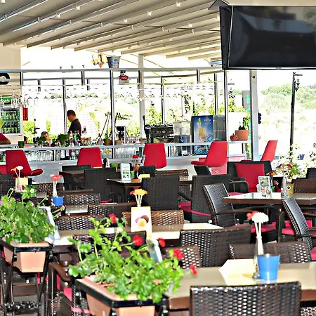 Ceren Family Suit Aparthotel 3*