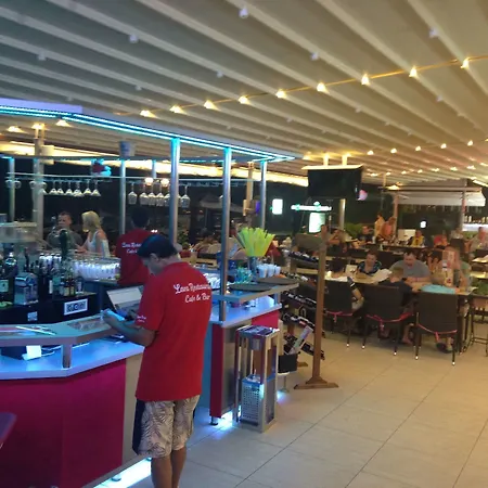 Aparthotel Ceren Family Suit Side